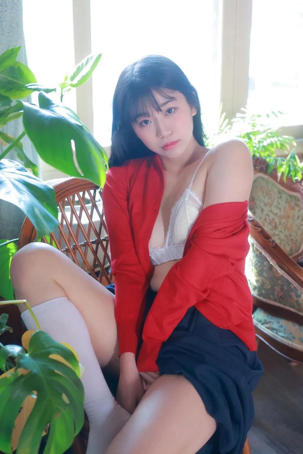 [Yo-U] Yui： Vol.2 Album Dec 2023 (199 photos )(29)