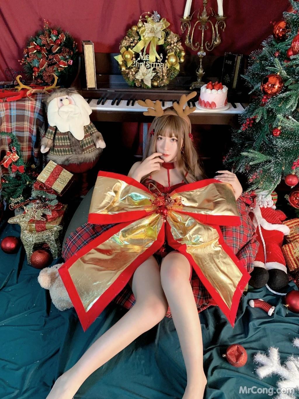 Coser@Mao Jiu Jiang Sakura (猫九酱Sakura): 猫妹圣诞特辑 (41 photos)(31)