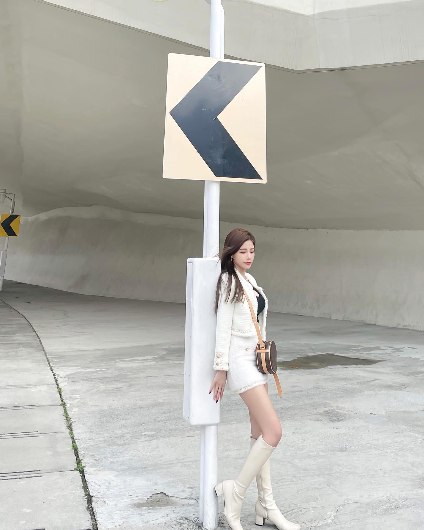 正妹「佩茹」有颜又有胸！雪白美乳真的太抢镜！直接纳入女神名单了！(9)