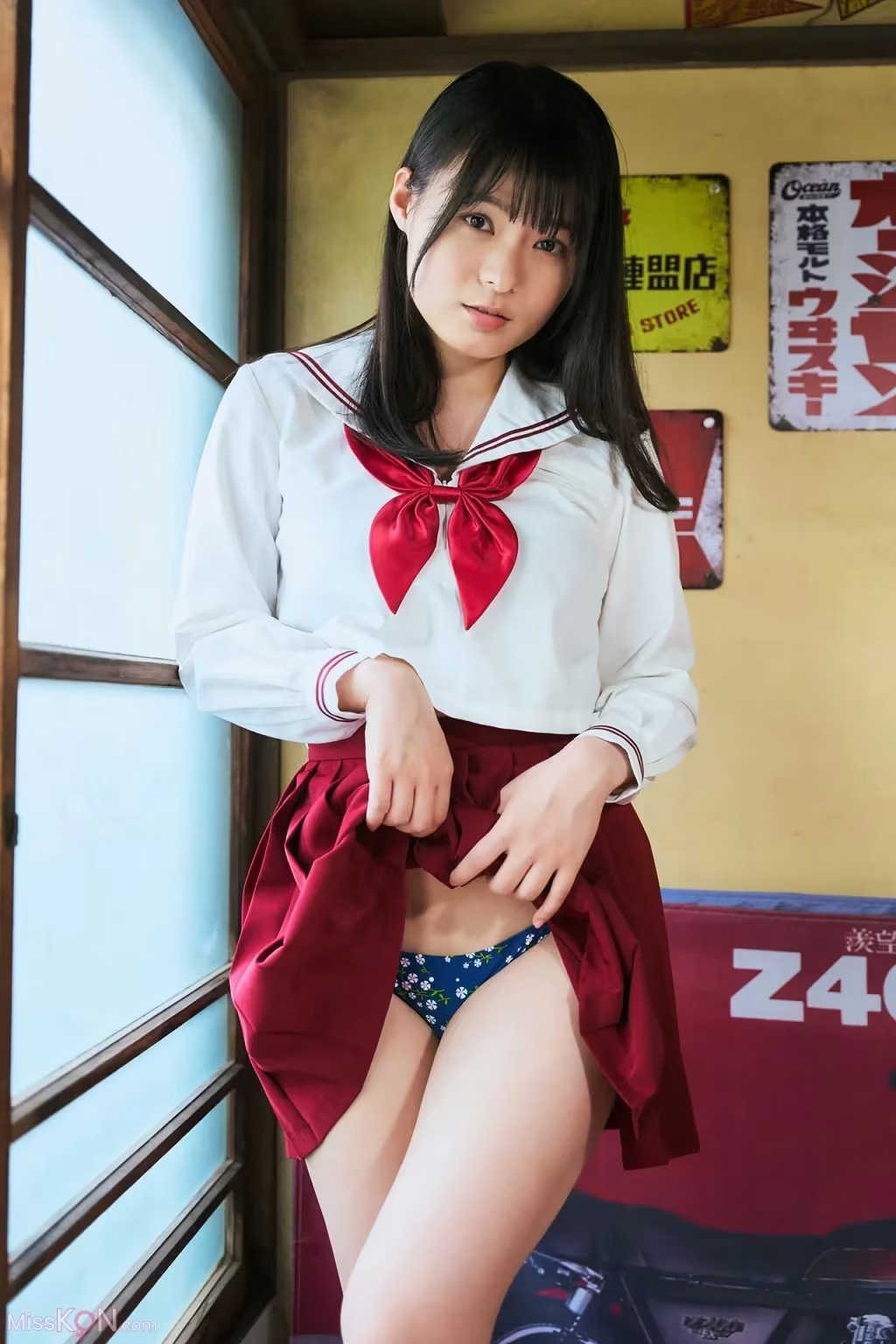 [JP] Mizuki Hoshina (星名美津紀)： アサ芸Secret！デジタル寫真集 Vol.4 放課後に會おうよ 姉セーラースペシャル (64 photos) - ( Page 1 / 2 )(20)