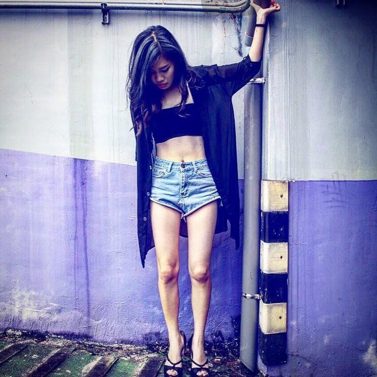 报队＋１！正妹讲师「陈诗诗」上围饱满下围翘挺，紧致美体让人只能吃＂肉包＂！-小湿妹图(18)