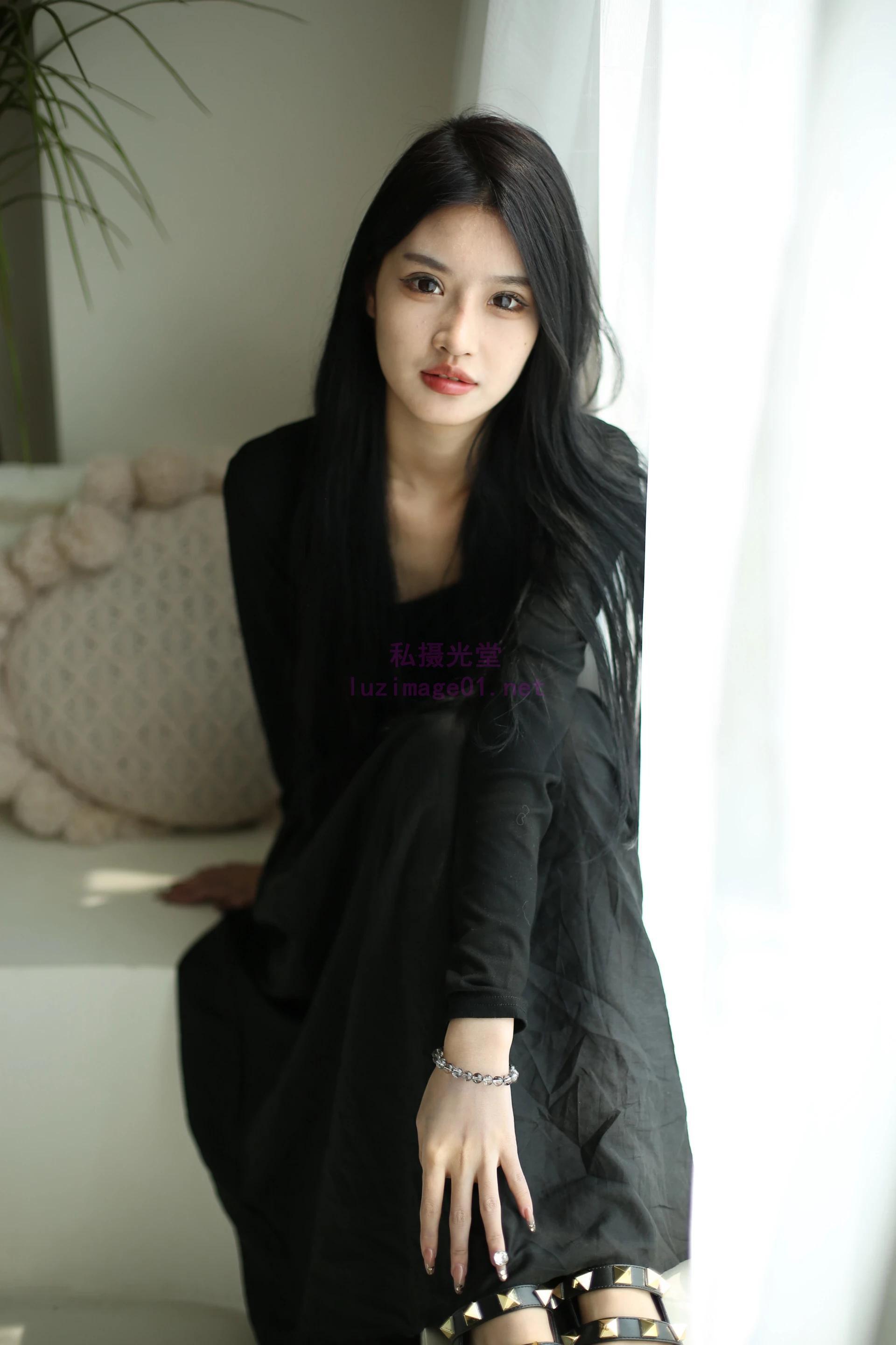 【可咪】氣質美女私拍女體PART1 (348P)(52)