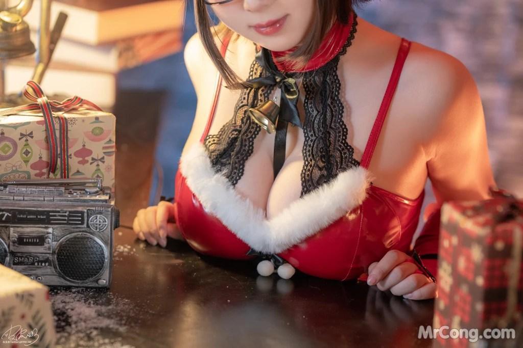 Coser@皮皮奶可可爱了啦: 圣诞痴女 (59 photos )(29)