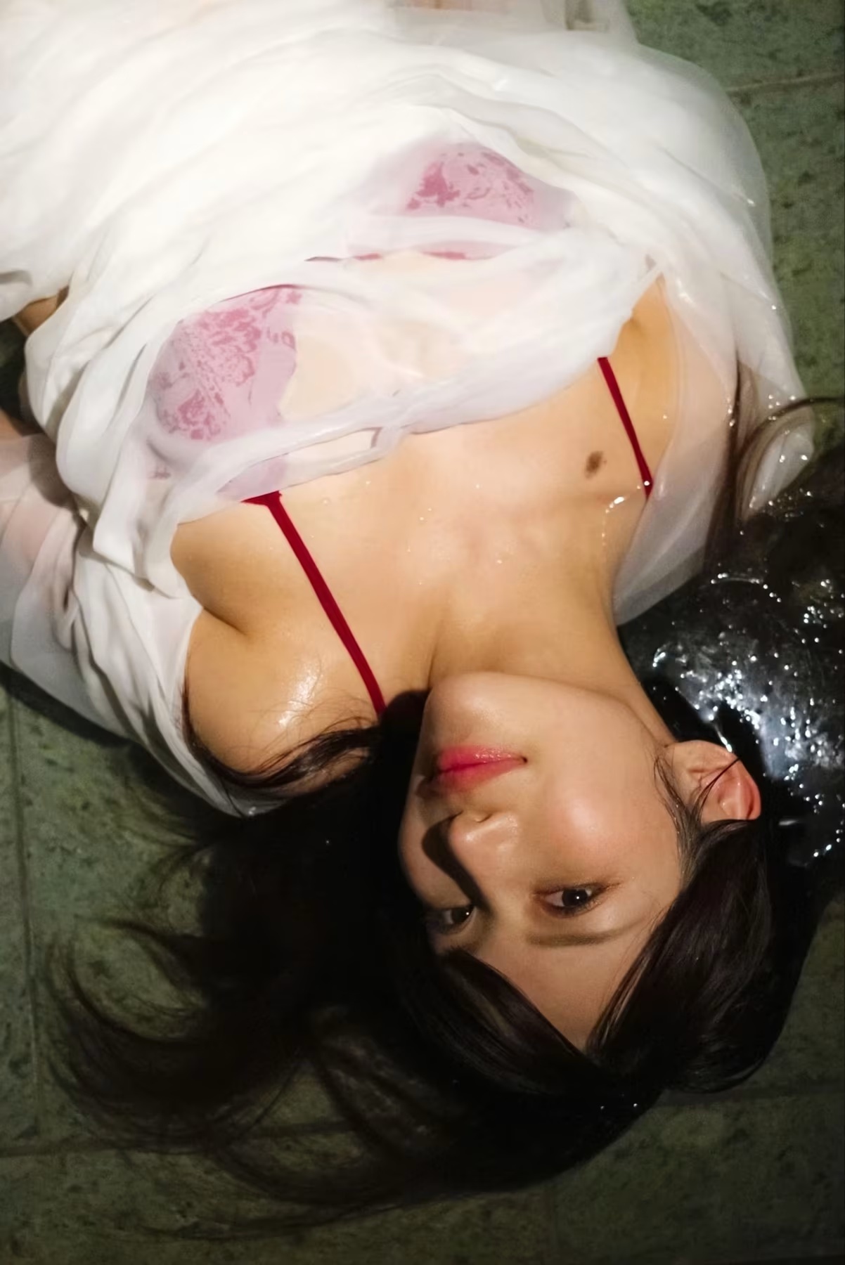 Arisa Kotoi 琴井ありさ, デジタル寫真集 『琴井に戀と _ 真紅と夜明けの完全版』 Set.02(37)