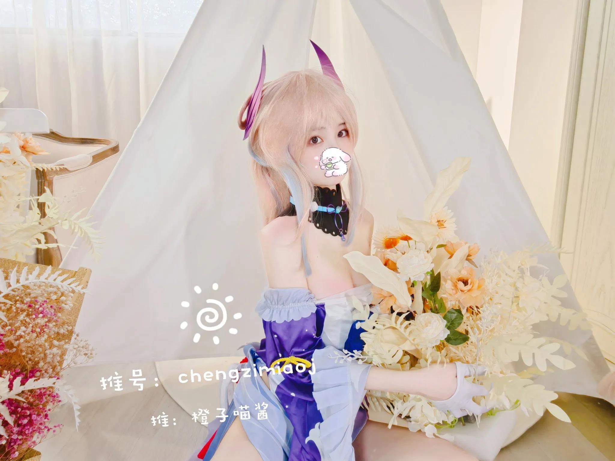 什么都露就是不露脸！正妹Coser色气引爆　白皙辣体满足你的邪恶幻想(25)