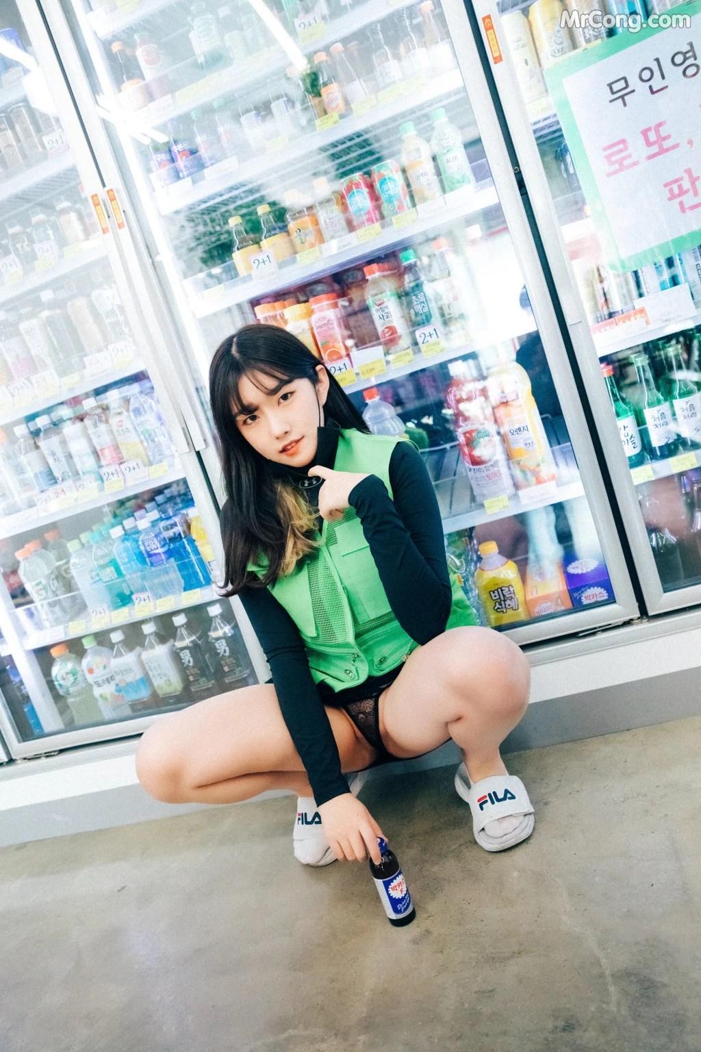 [Loozy] Sonson (손손): First Nipple Alba (+S.Ver) (145 photos)(112)