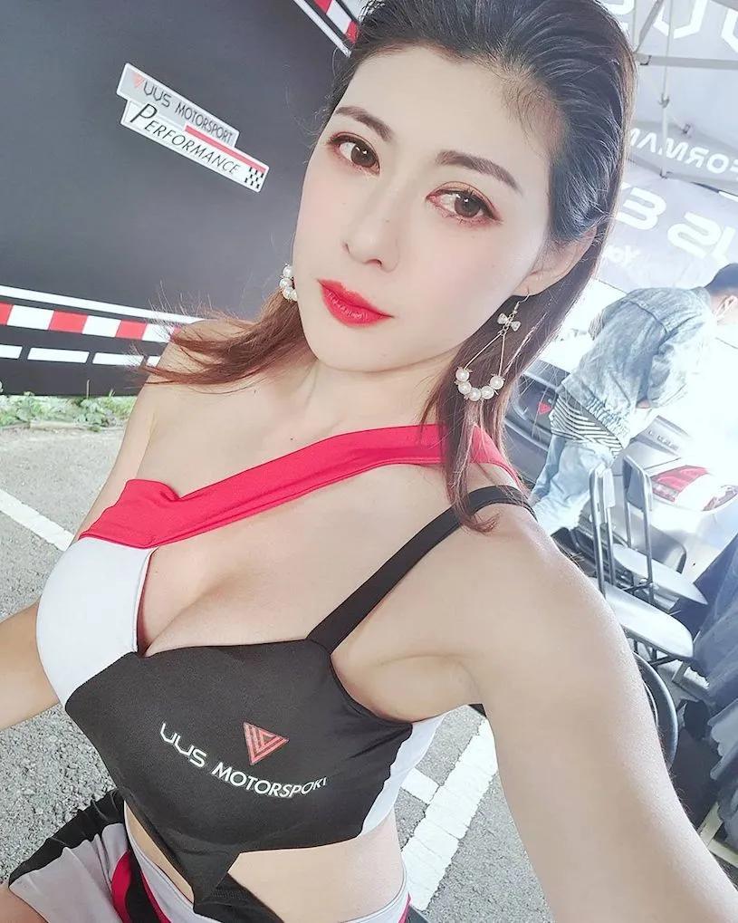 性感健身辣妹「JOJO嘉嘉」，持续锻炼的「火辣成果」太诱人！-小湿妹图(8)