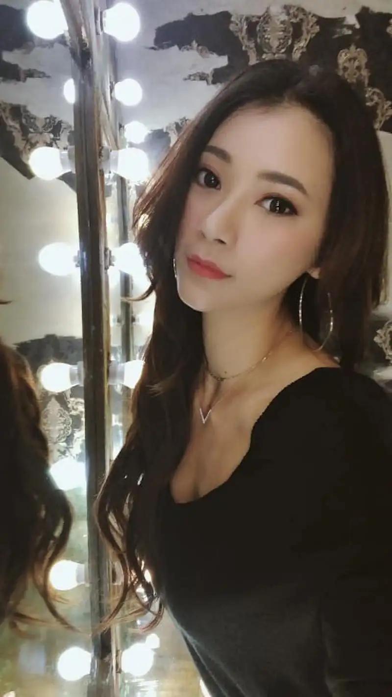 拥有24腰的肚皮舞正妹老师「力英桂」 178cm32E身体密码好惊人！-小湿妹图(23)