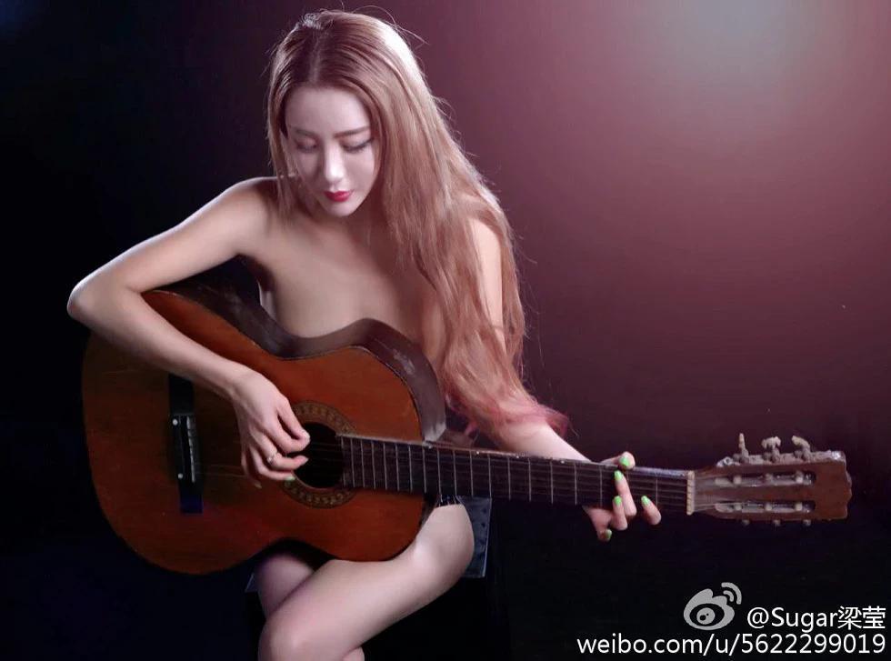 美女模特Sugar梁瑩美臀女神海量性感寫真131P(105)