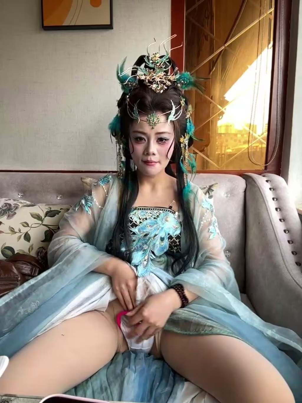 戶外絲襪美腿的私密誘惑(32)