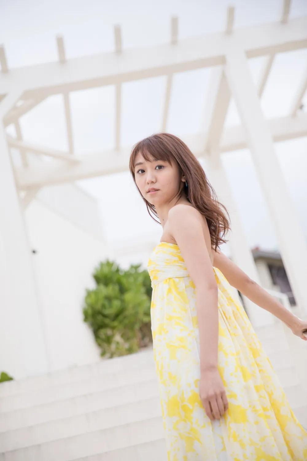 室田瑞希 可爱洋装妹子气质脸蛋掳人心