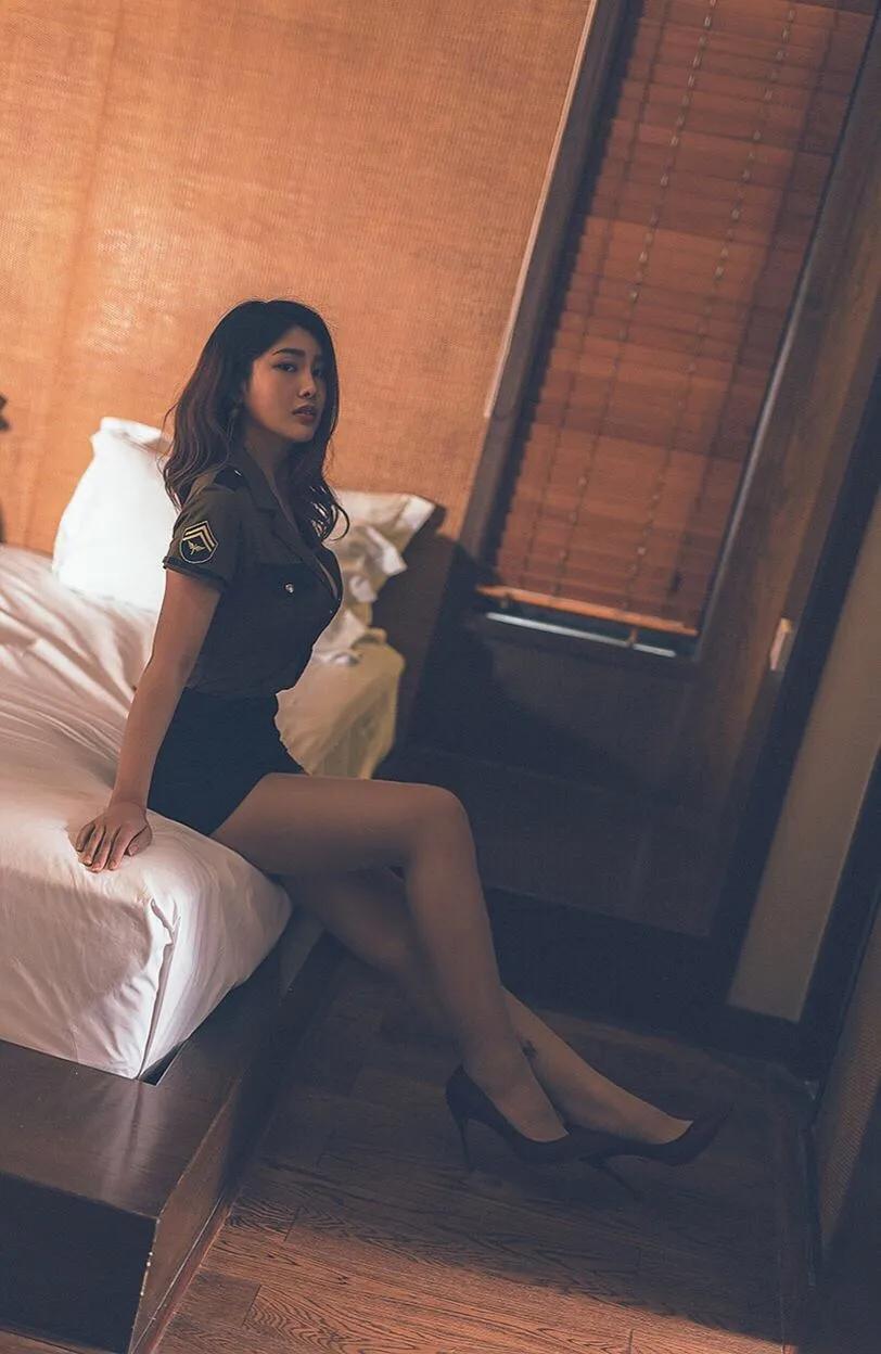 曹盼盼 黑暗妖媚湿身(9)