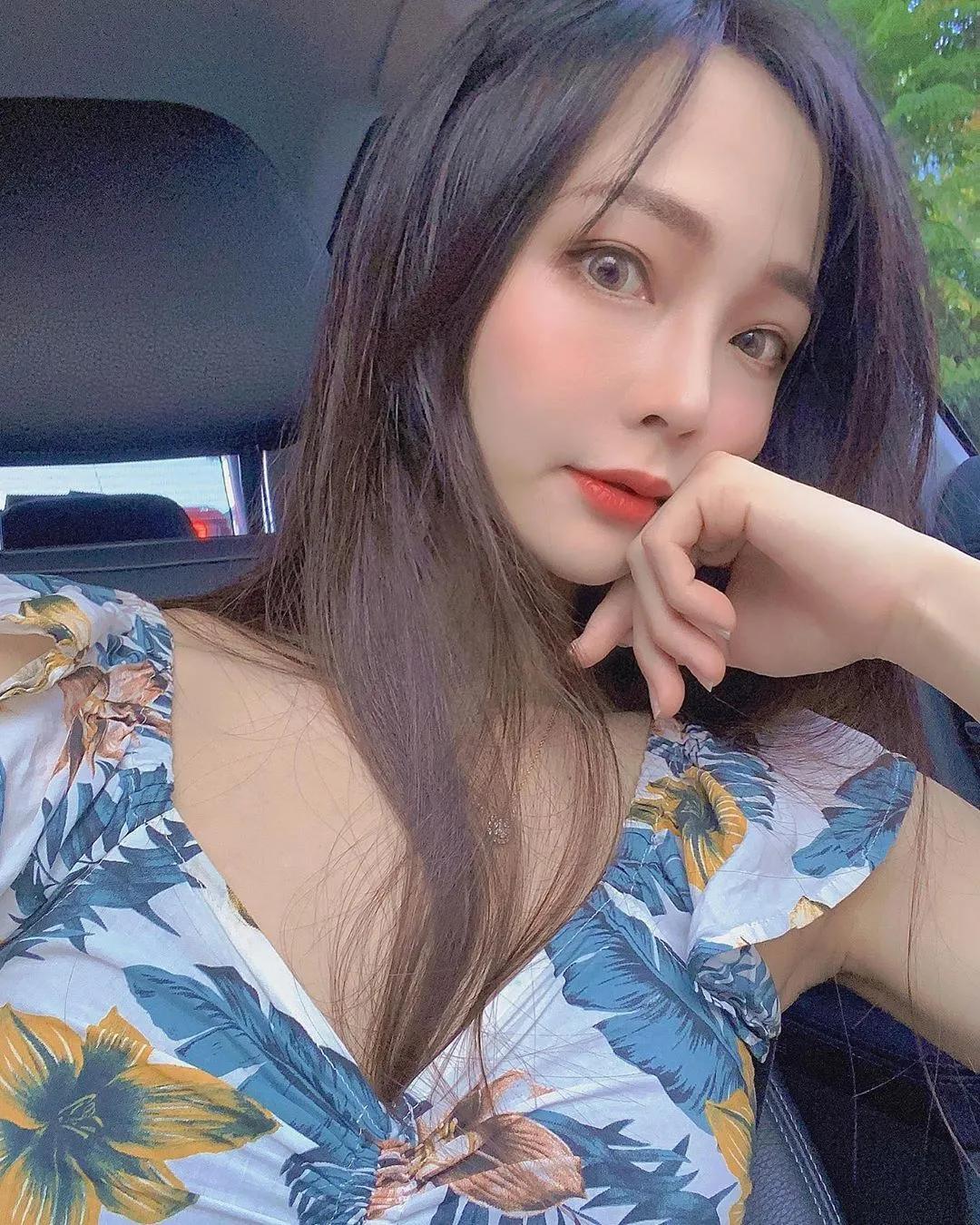 采衣一双逆天长腿好性感！「浑圆爆乳」呼之欲出，鼻血喷到快失血啦(17)