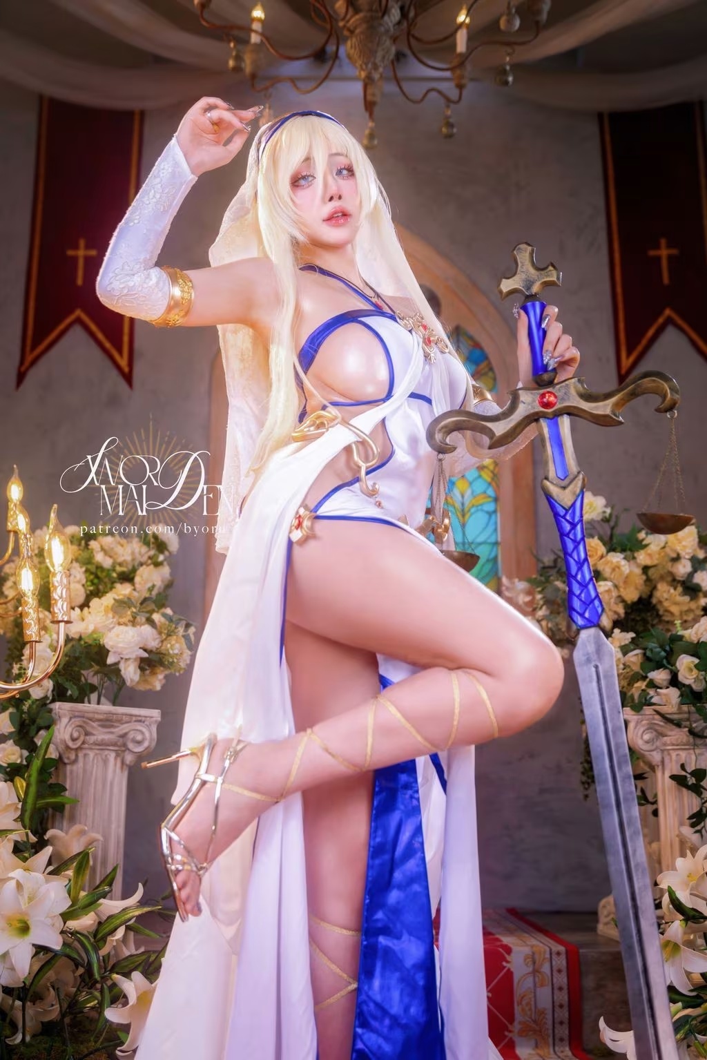 Coser@Byoru： Sword Maiden (77 photos + 25 videos) - ( Page 1 / 4 )(34)