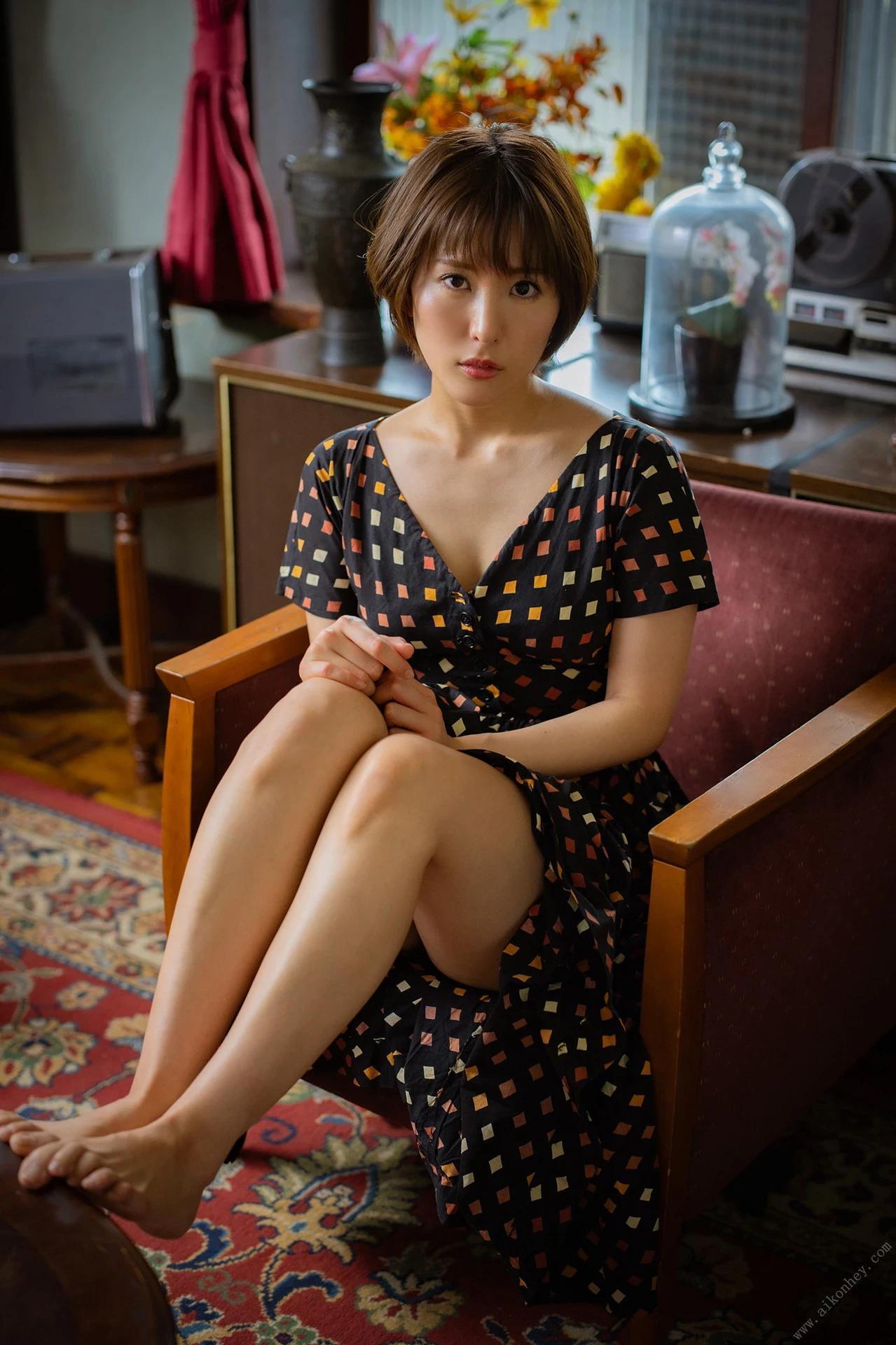 Yumi Asahina 朝比奈祐未 - The most woman いちばんの女 (79P)(14)