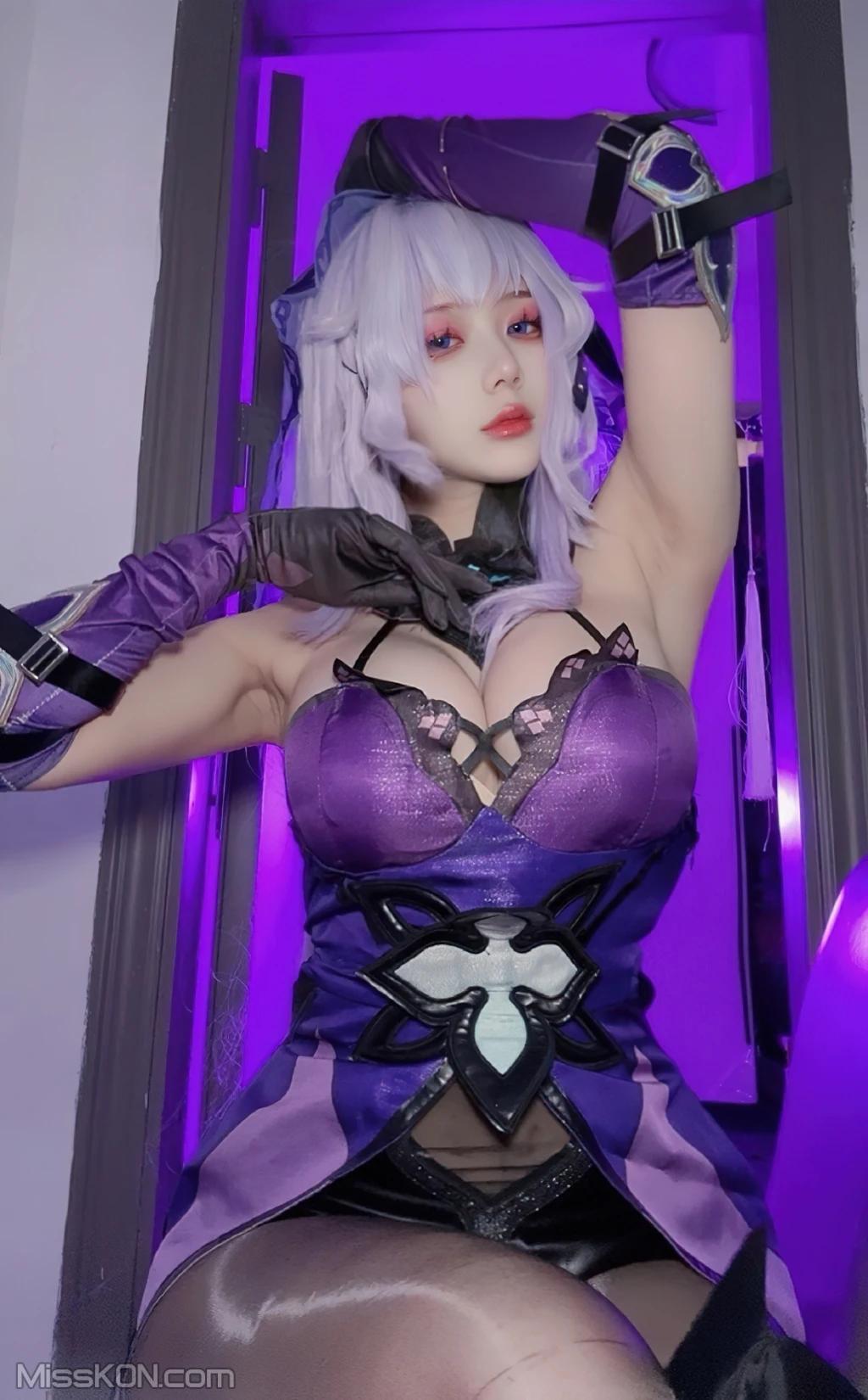 Coser@九言: Black Swan & Emilia (48 photos)(30)