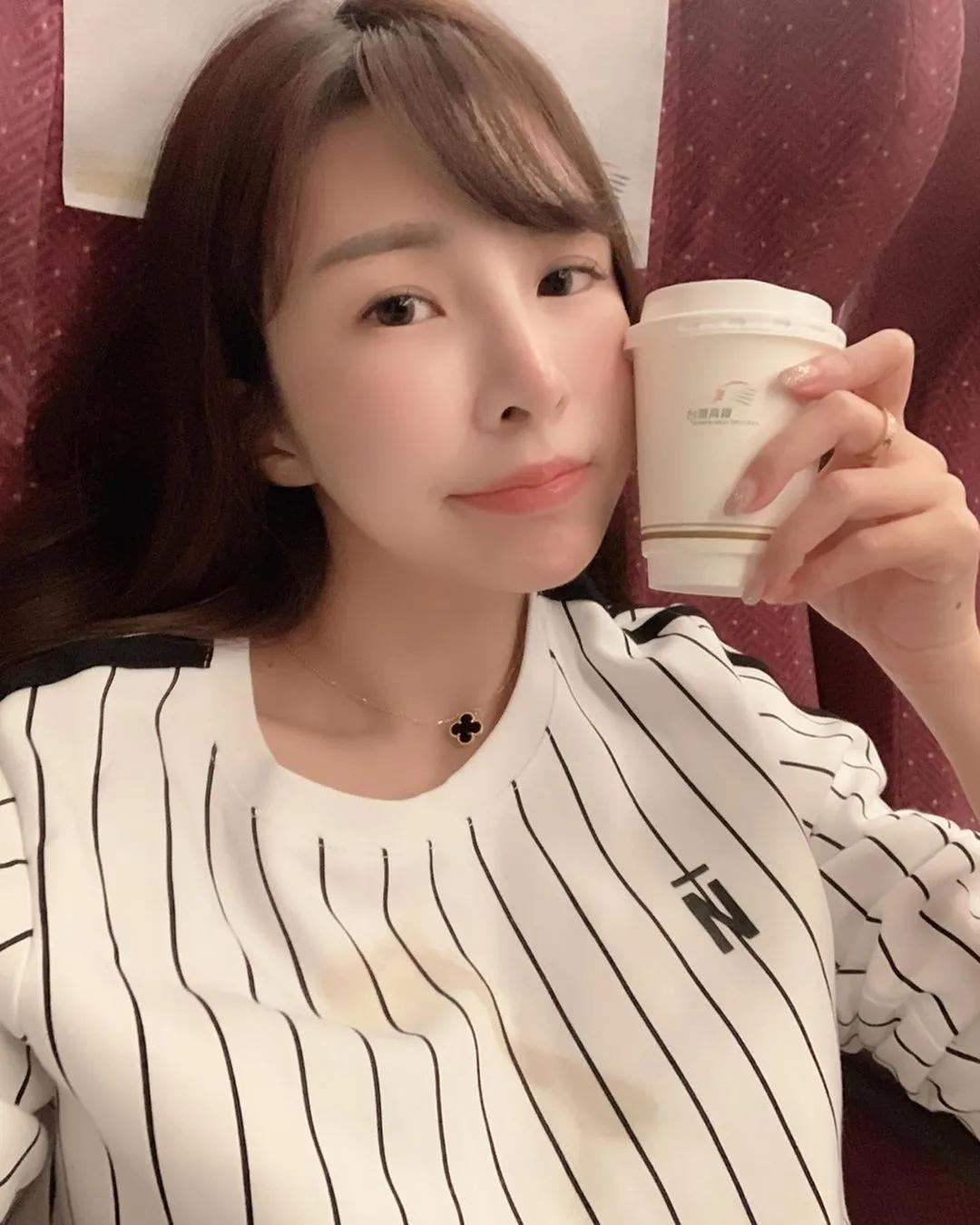 苏心宁 跟我倘佯在 阳光洒落的地方吧 哈(16)