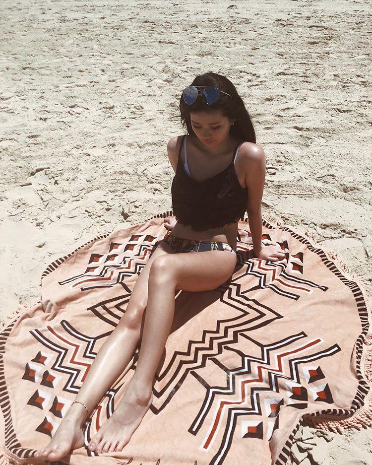 台湾20岁名媛廖思惟 气质+可爱被称为沈月劲敌(9)