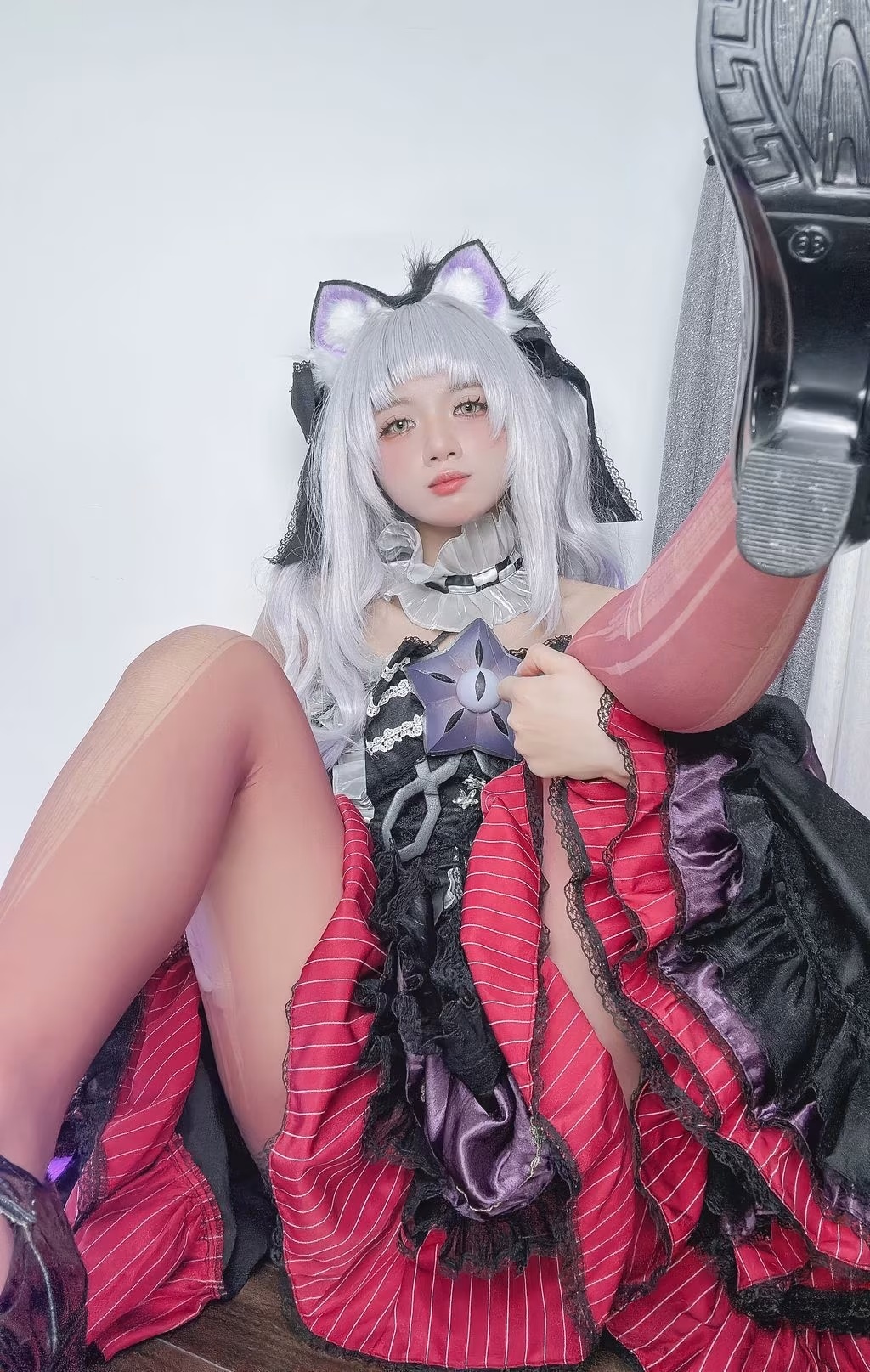 Coser@PoppaChan： Murasaki Shion Dress (Vtuber) (88 photos + 10 videos) - ( Page 1 / 5 )(36)