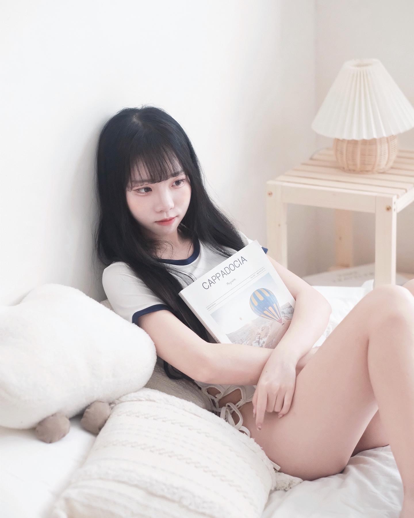 甜美女孩「可可」性感身材忍不住想多瞄几眼