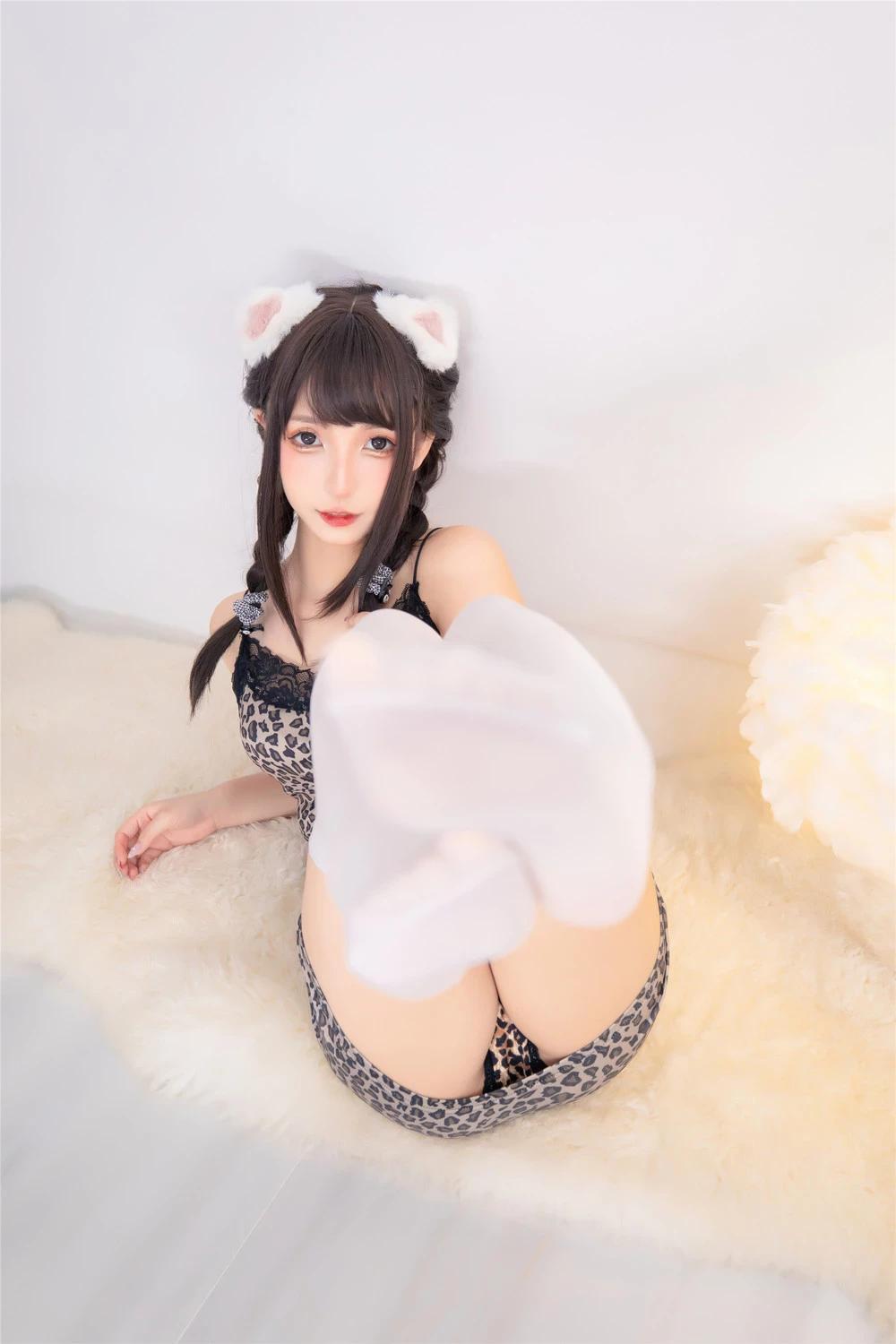 神楽坂真冬《水手服+死庫水》雙馬尾形象看了神清氣爽 (92P)(17)