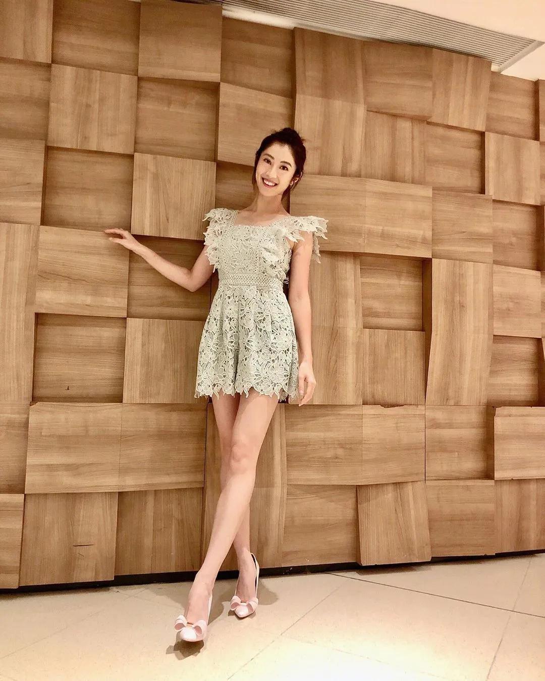 香江靓女 有空收看一下 谢芷伦(20)