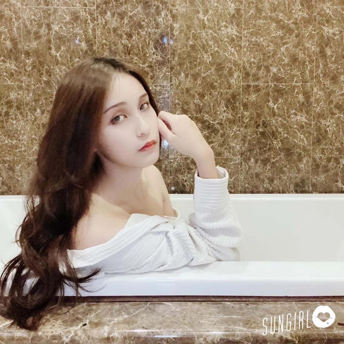 上上、甜美女大生穿比基尼好撩人　网友：跪求门!(3)