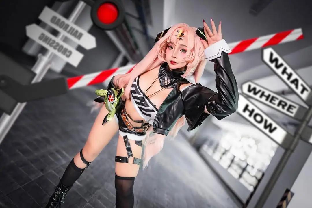 「Sayo Momo Cosplayer」精致外型让人失魂(19)