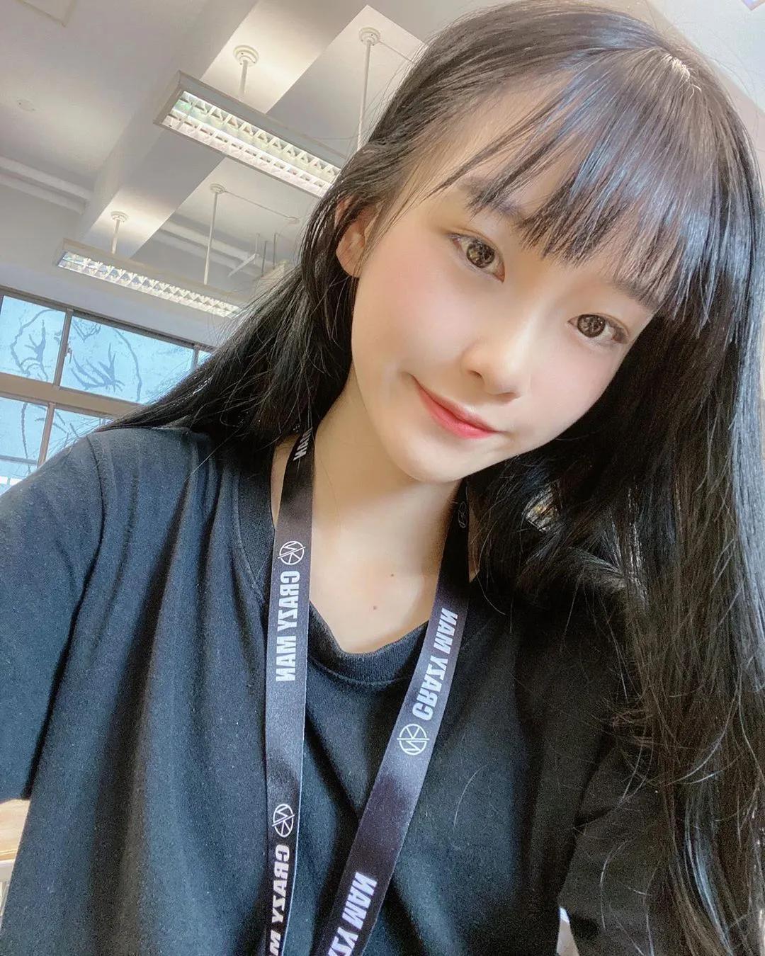 好可爱！「育达小辣妹」甜美外型让人恋爱！IG释放粉丝福利画面太迷人啦(26)