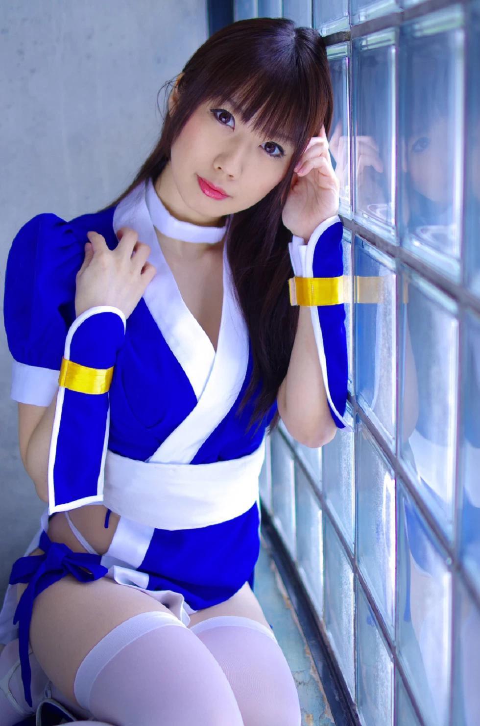 [Cosplay精選]COS正片《霞浪漫》美女武士的白絲美腿性感寫真337P(294)