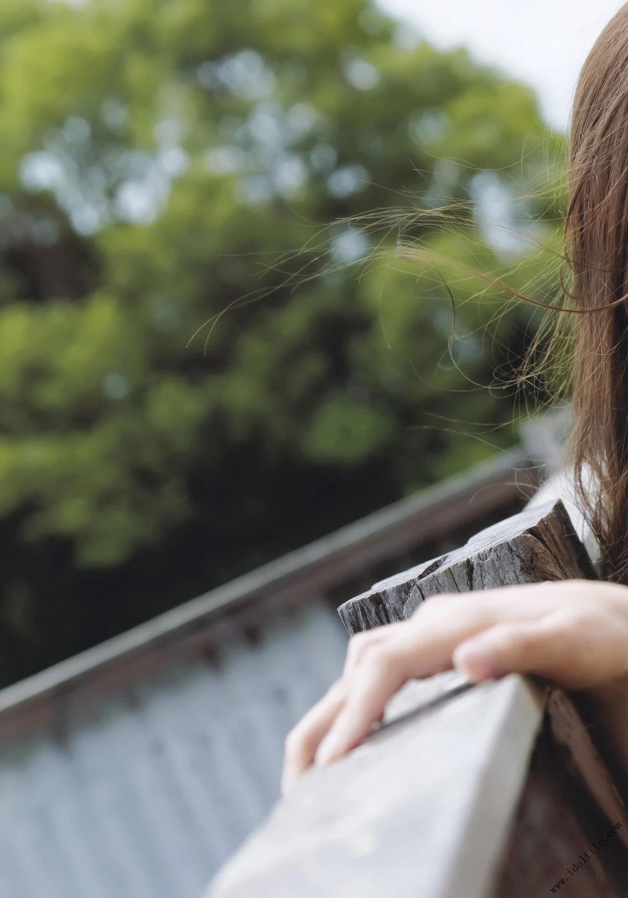 [都丸紗也華] 曬飽滿胸器呼之欲出 全身上下太殺了 (42P)(24)