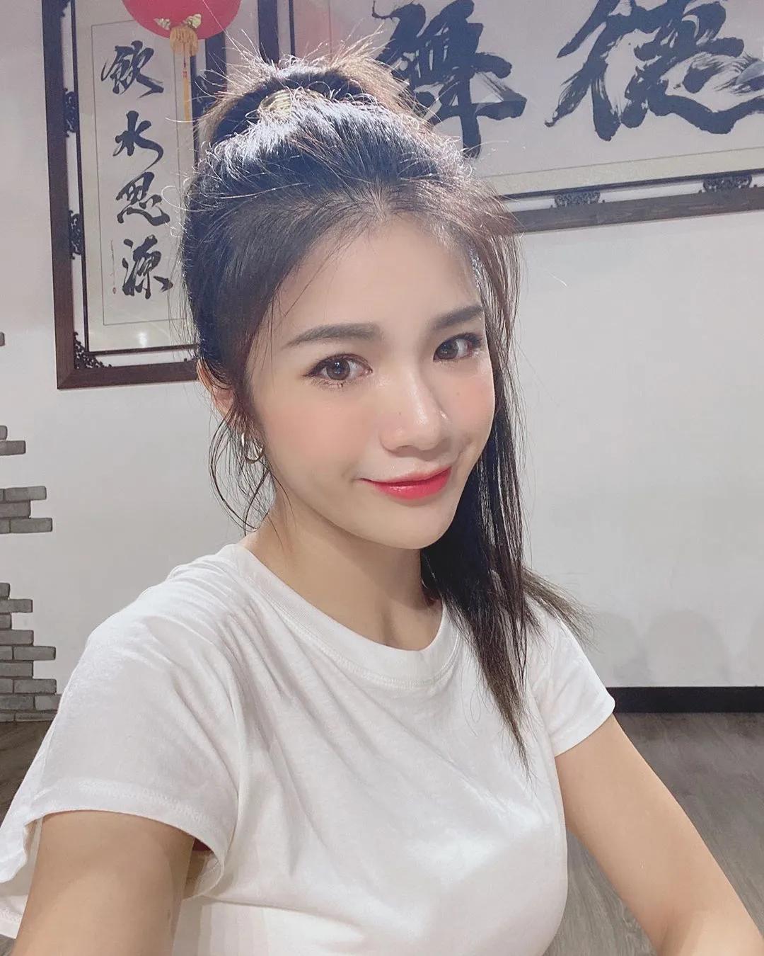 羚小鹿 无辜大眼超诱惑惹人怜(7)