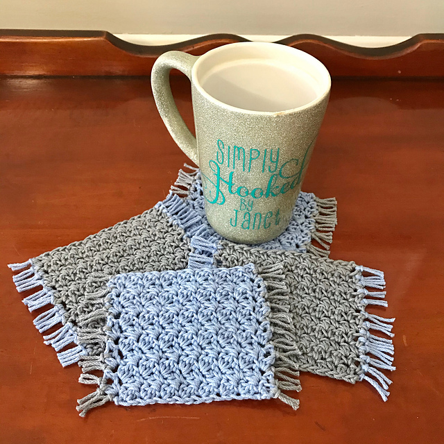 Crochet tutorial for how to make these mug rug coasters. Ravelry Mug Rug Coaster Set Pattern By Janet Pippin