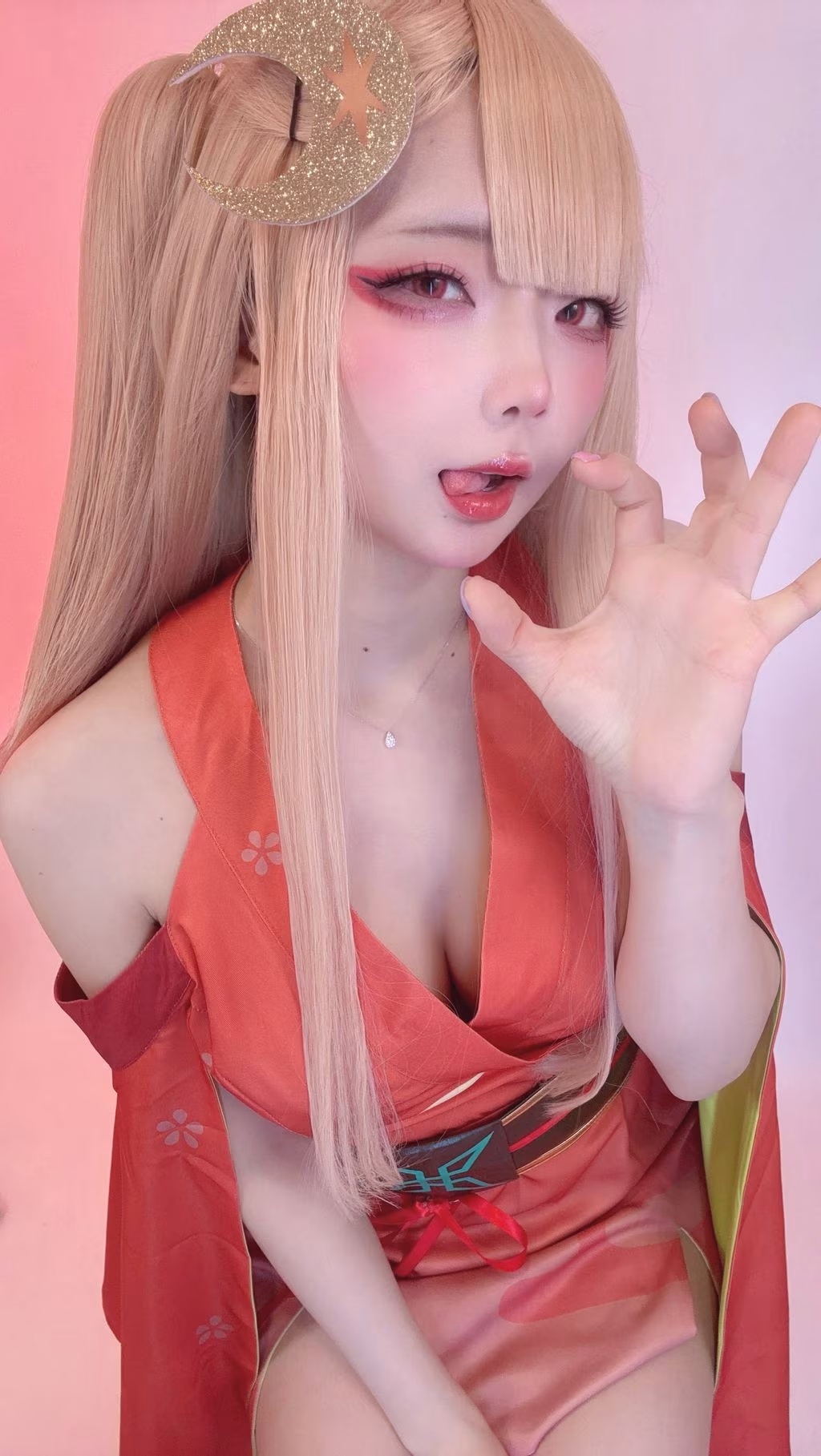 旗袍魅惑：Coser@chuchu（なごみ亭ちゅちゅ） малка婭的激情直播(25)
