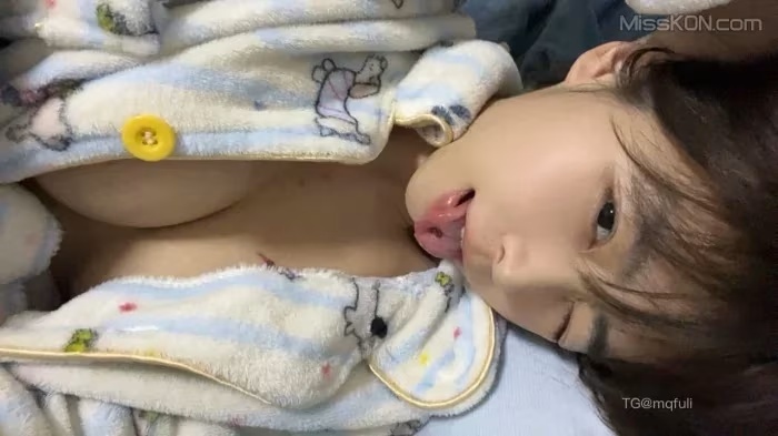 [OtherXXX] 短髮御姐貓系貓娘：抖音人氣精選極品身材巨乳寫真集(3)