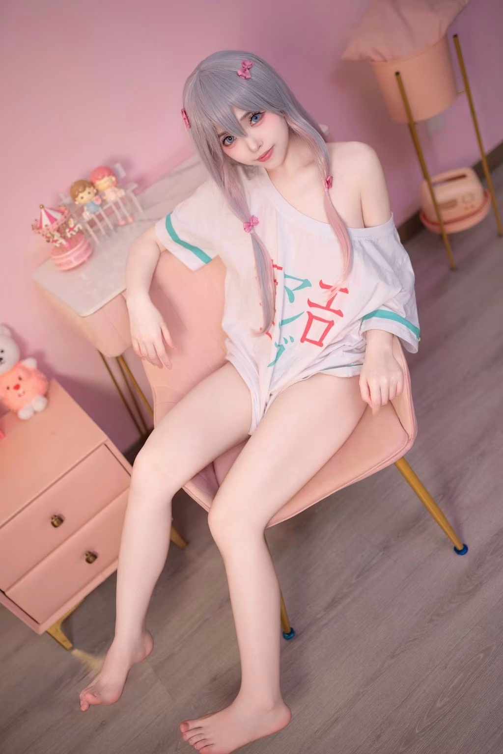 邦尼Coser和泉紗霧性感寫真(8)