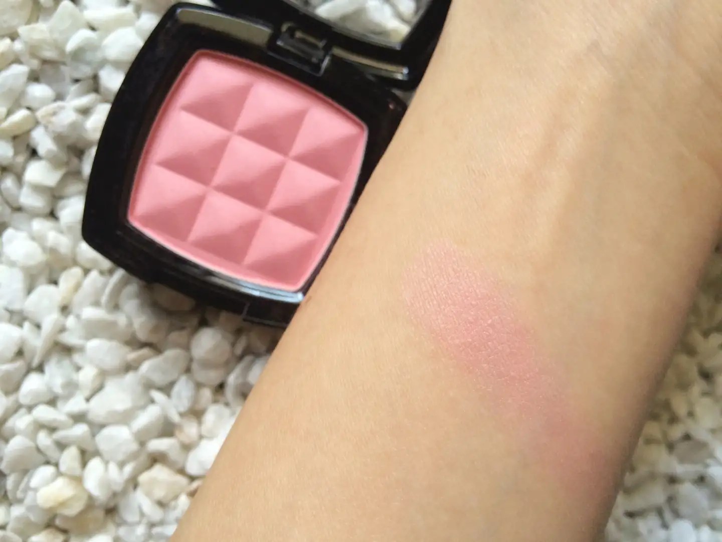 nyx peach blush
