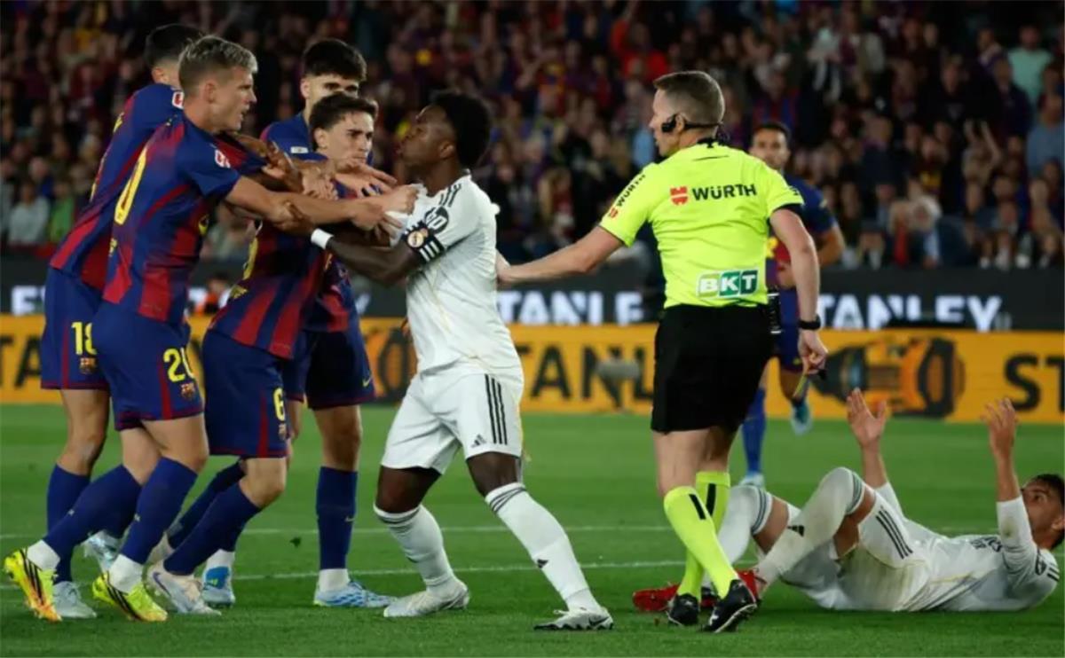 رسميًا .. تحديد موعد مباراة برشلونة وريال مدريد في الجولة العاشرة بـ الدوري الإسباني