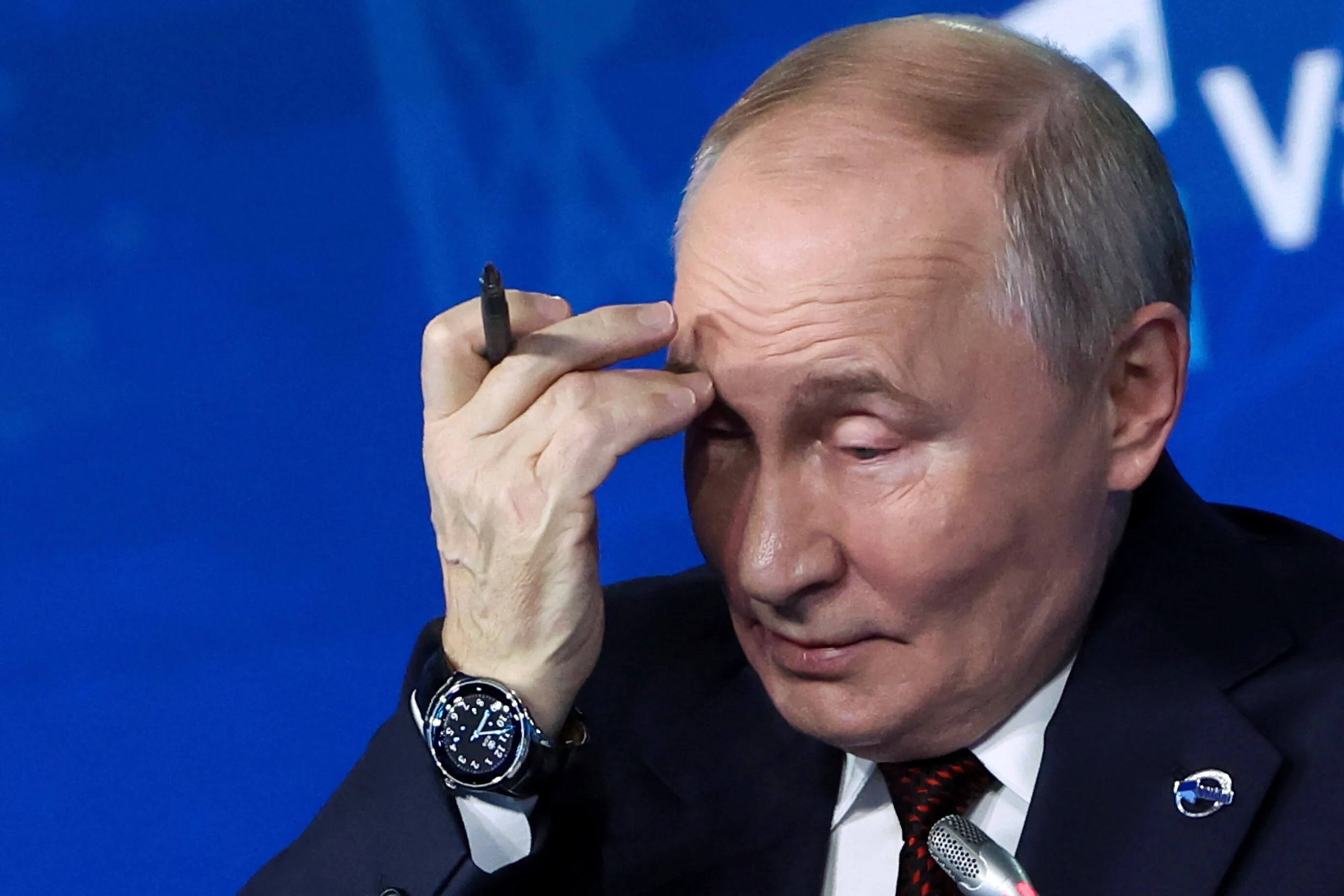 Heavy Economic Cost Of Putin's War On Russia Likely To 'Intensify' In Coming Months, UK Says
