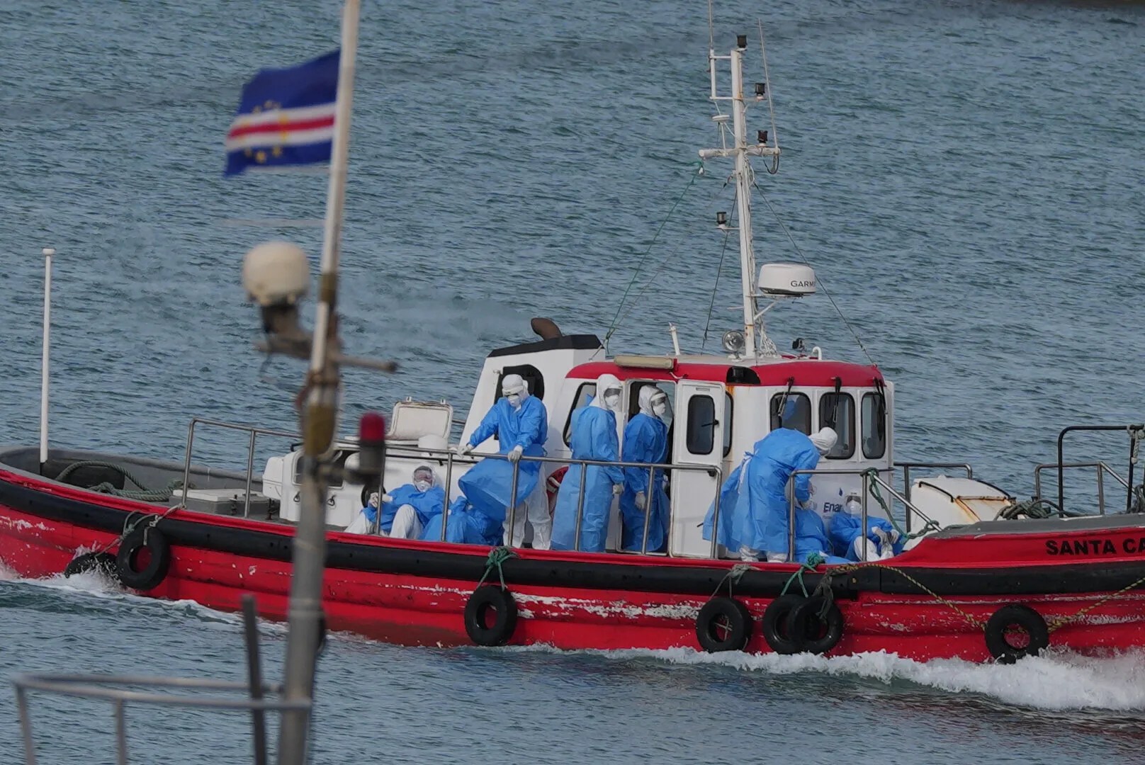3 People From Hantavirus-Infected Cruise Ship Arrive For Treatment In Amsterdam
