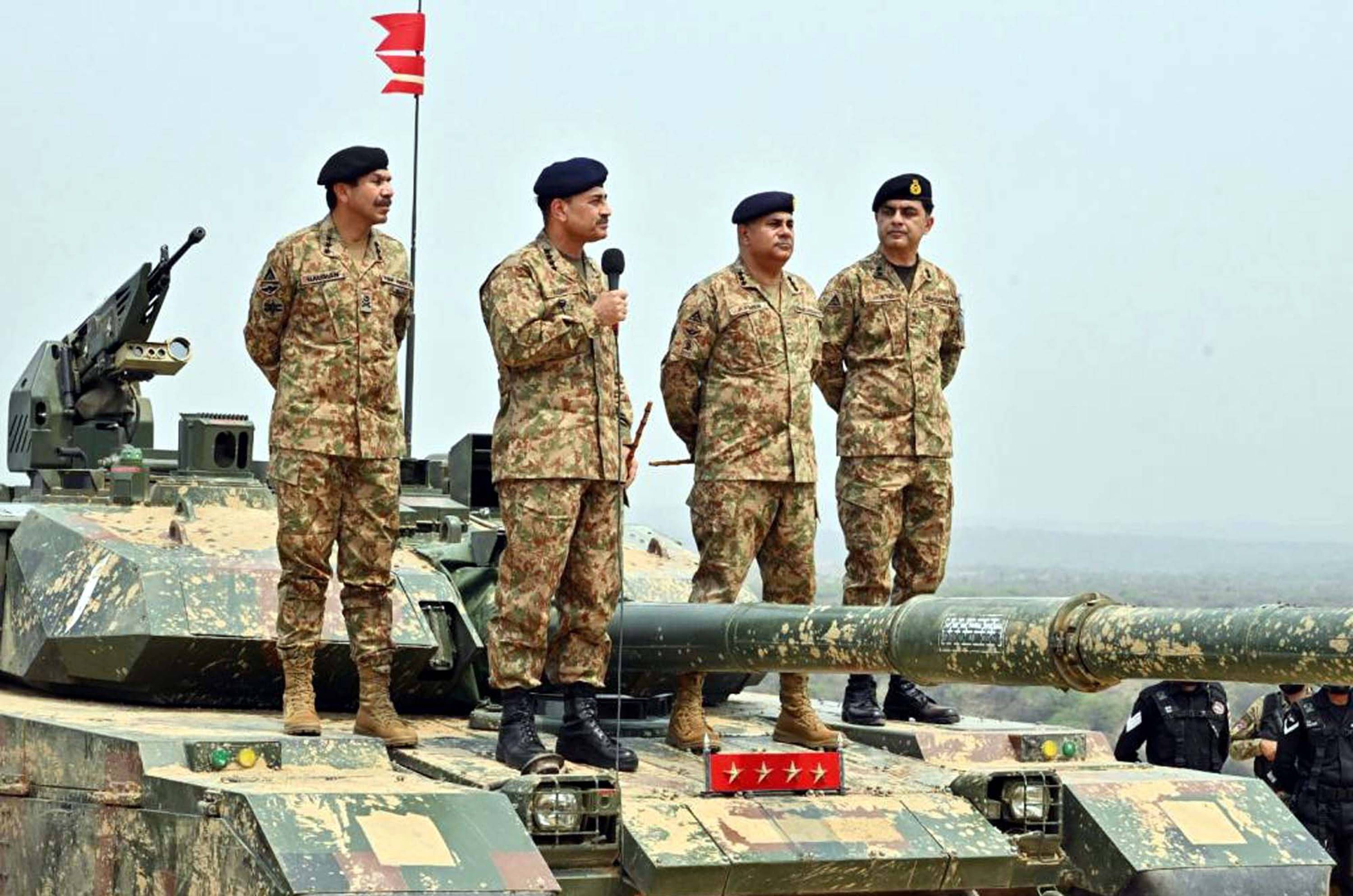 Der Mullah-General: Pakistans Armeechef Asim Munir entscheidet über den Verlauf des Konflikts mit Indien