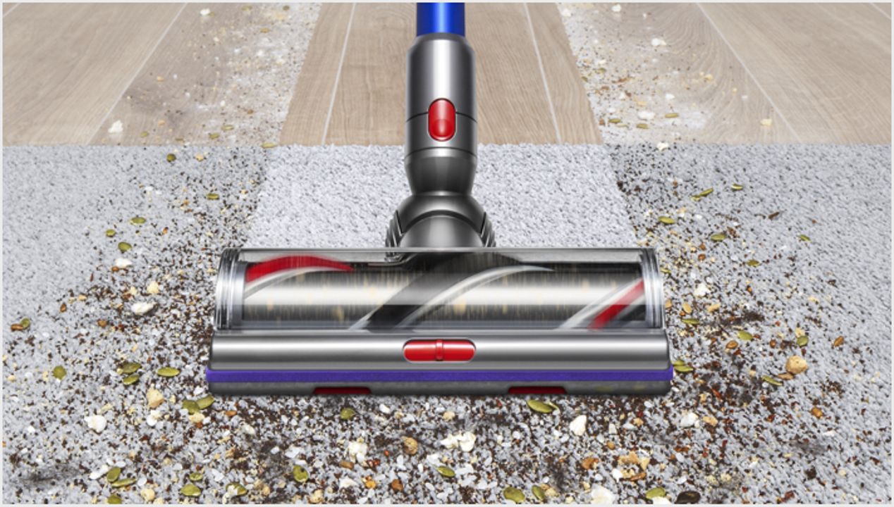 150 euros reduction on the Dyson V11 