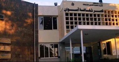 استمرار أعمال تطوير قصر ثقافة أسوان استعدادا لافتتاحه.. اعرف التفاصيل