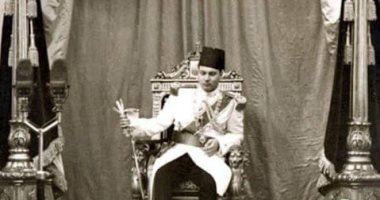 ذاكرة اليوم.. تتويج فاروق الأول ملكا على مصر ورحيل فان جوخ