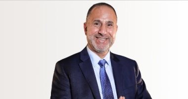 محمد المهدى: المراهقة مرحلة حرجة وغنية بتطورات نفسية وجسدية مهمة
