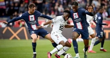 باريس سان جيرمان يبدأ رحلة الدفاع عن لقب الدوري الفرنسي أمام رين باريس سان جيرمان يبدأ رحلة الدفاع عن لقب الدوري الفرنسي أمام رين