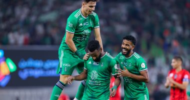 الرياض يتحدى أهلى جدة فى الدوري السعودي الرياض يتحدى أهلى جدة فى الدوري السعودي