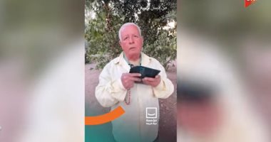 &laquo;حياة كريمة&raquo; تدعم بائعا متجولا وتحقق حلمه فى سداد ديونه وتحقيق بداية جديدة