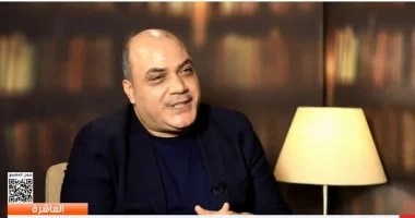 محمد الباز لـ العاشرة: لقب الباز أفندي لا يزعجني ويرتد على أصحابه