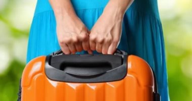 من الرحلات القصيرة للطويلة.. إزاى تختارى حقيبة سفر مناسبة؟ من الرحلات القصيرة للطويلة.. إزاى تختارى حقيبة سفر مناسبة؟